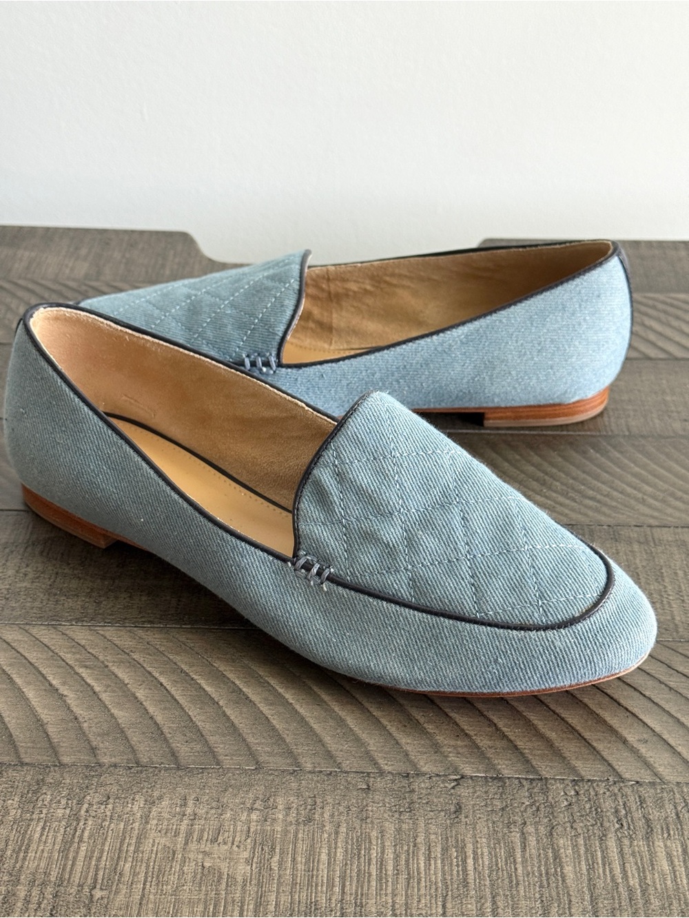 Talbots Light Blue Quilted Slip-On Loafers Women’s Flats Size 8.5